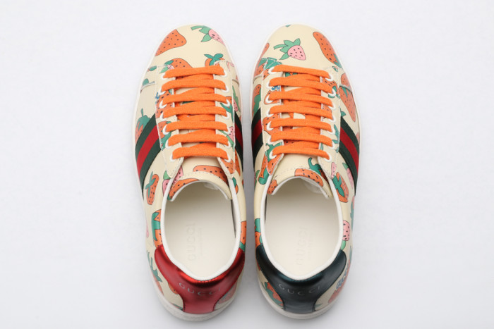 G*u*i low-top sneaker