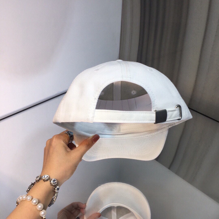 Ch**el1 baseball cap