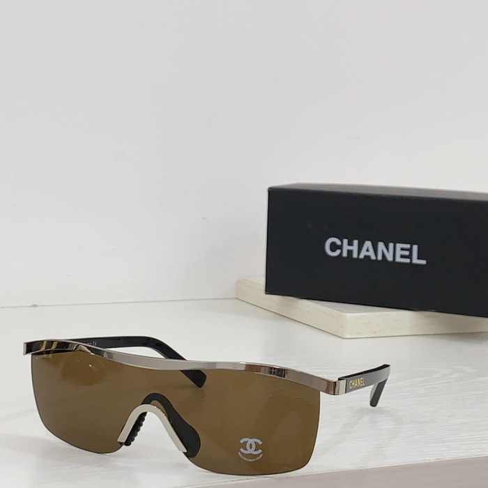 Ch**el glasses